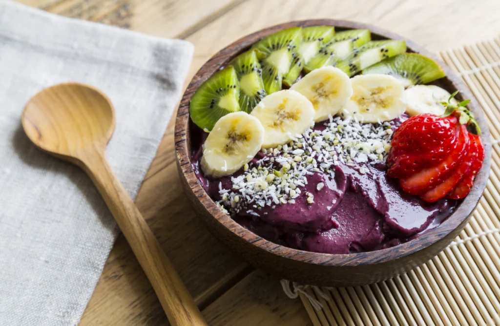 I just love acai': Investigating the popularity of acai bowls among Bruins  - Daily Bruin